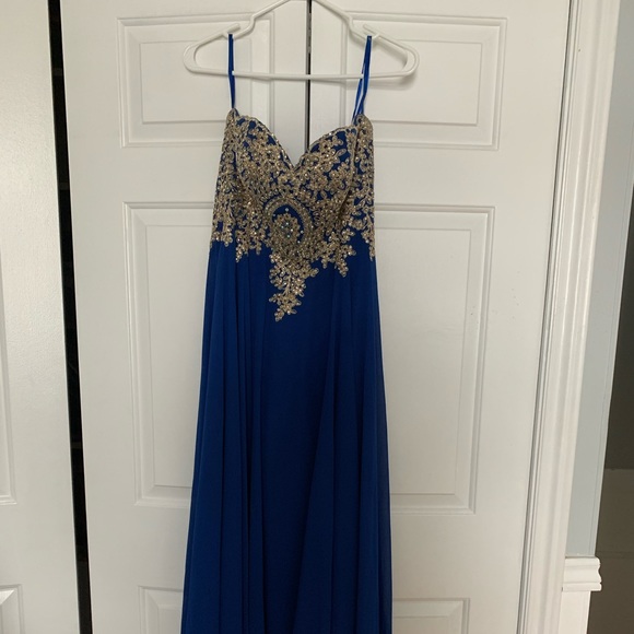 Prom/grad dress